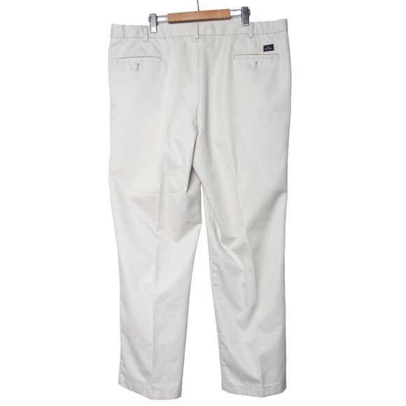 Dockers Khakis Pants Trouser Slacks Pleated Front Beige Casual Classic Fit - Picture 2 of 11